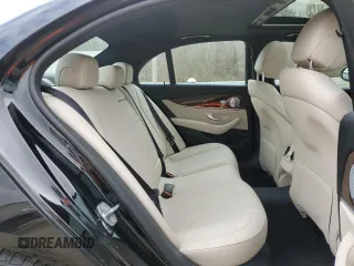 2017 Mercedes-Benz E-Class E 300 Luxury with VIN WDDZF4JB5HA275825, listed as a Copart auction lot 39837723 with 63,805 mi miles. Bid and sale history available at carsss.com. Image 10.
