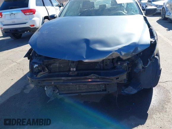 2014 Volkswagen Jetta S z VIN 3VW2K7AJ7EM275448, wystawiony jako IAAI lot #41835358 z przebiegiem 149 272 mil mil oraz . Historia ofert i sprzedaży dostępna na DreamBid. Obrazek 6.