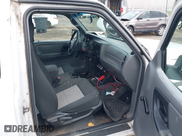 2009 Ford Ranger XL with VIN 1FTZR15E79PA44573, listed as a IAAI auction lot 41997025 with 45,141 mi miles. Bid and sale history available at carsss.com. Image 5.