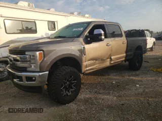 2018 Ford F-350 XL with VIN 1FT8W3BT0JEB26387, listed as a Copart auction lot 43755245 with Not Provided miles and Salvage Title. Bid and sale history available at DreamBid. Image 1.