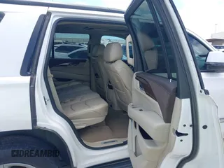 2017 Cadillac Escalade Luxury z VIN 1GYS3BKJ2HR145088, wystawiony jako IAAI lot #41517213 z przebiegiem 52 329 mil mil oraz . Historia ofert i sprzedaży dostępna na DreamBid. Obrazek 8.