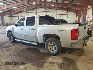 2013 Chevrolet Silverado 1500 LS with VIN 3GCPKREA2DG345434, listed as a Copart auction lot 76287634 with 299,268 mi miles and Clean Title. Bid and sale history available at DreamBid. Image 2.