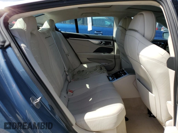 2022 BMW 8 Series M850i с VIN WBAGV8C06NCH25022, выставлен на аукционе Copart как лот 75720384 с пробегом Не указан миль и На запчасти • Non repairable. История ставок и продаж доступна на DreamBid. Изображение 10.