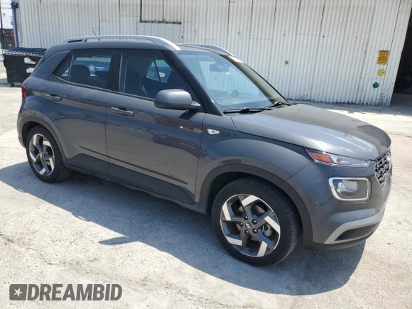 2023 Hyundai Venue Limited with VIN KMHRC8A39PU249336, listed as a Copart auction lot 55129695 with 32,438 mi miles and Non Repairable. Bid and sale history available at DreamBid. Image 4.