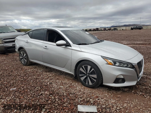 2020 Nissan Altima 2.5 SL with VIN 1N4BL4EV9LC120562, listed as a Copart auction lot 47830445 with 144,001 mi miles and Salvage Title. Bid and sale history available at carsss.com. Image 4.