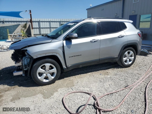 2019 Jeep Compass Latitude w/Sun/Wheel Pkg with VIN 3C4NJCBB3KT851606, listed as a Copart auction lot 48165805 with NaN miles and Salvage Title. Bid and sale history available at carsss.com. Image 1.