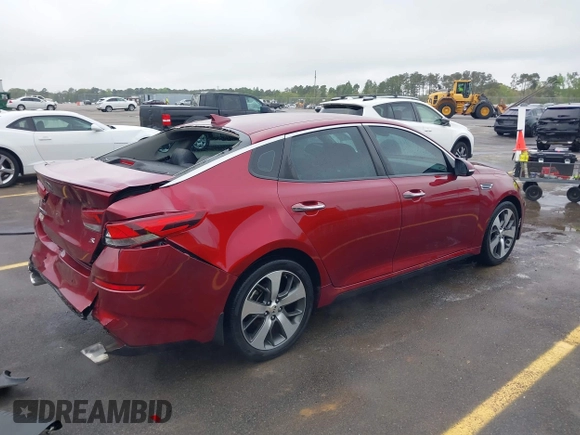 2020 Kia Optima LX with VIN 5XXGT4L35LG416812, listed as a IAAI auction lot 41904764 with 146,381 mi miles and . Bid and sale history available at carsss.com. Image 4.