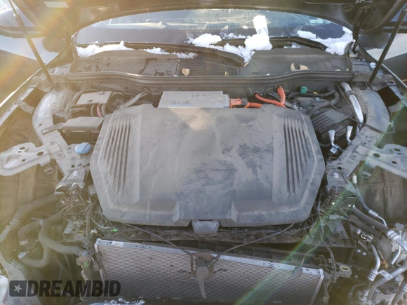 2019 Audi e-tron Prestige z VIN WA1VABGE6KB024661, wystawiony jako Copart lot #73187202 z przebiegiem Nie podano mil oraz . Historia ofert i sprzedaży dostępna na DreamBid. Obrazek 12.