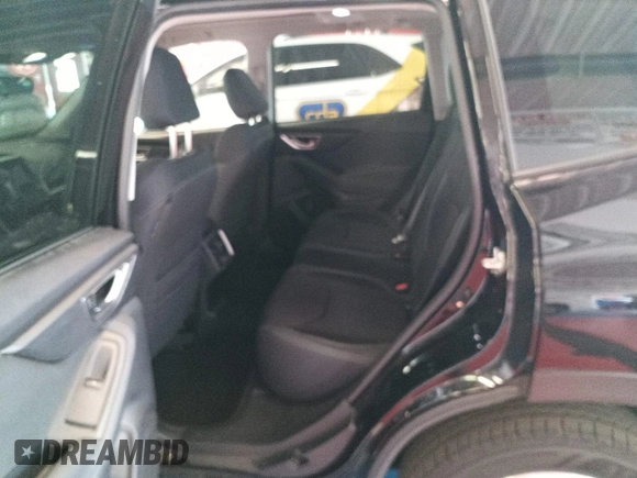 2023 Subaru Forester Premium z VIN JF2SKAEC1PH477884, wystawiony jako IAAI lot #42794098 z przebiegiem 70 520 mil mil oraz . Historia ofert i sprzedaży dostępna na DreamBid. Obrazek 26.