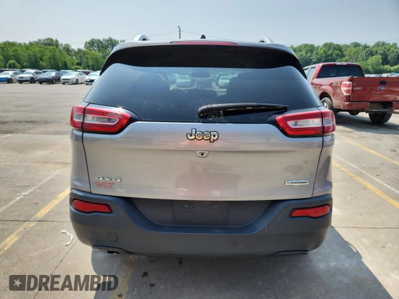 2016 Jeep Cherokee Altitude with VIN 1C4PJMCB5GW361408, listed as a Copart auction lot 58037875 with 134,808 mi miles and Salvage title. Bid and sale history available at DreamBid. Image 6.