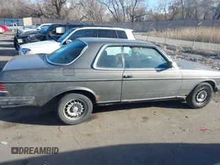 1983 Mercedes-Benz 300 with VIN WDBAB53A3DB003709, listed as a IAAI auction lot 41662930 with 301,467 mi miles and . Bid and sale history available at DreamBid. Image 13.