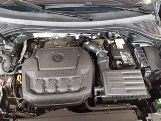 2024 Volkswagen Tiguan SE with VIN 3VV3B7AX8RM108454, listed as a IAAI auction lot 42793135 with 34,423 mi miles and . Bid and sale history available at DreamBid. Image 12.