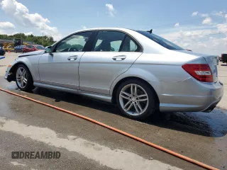 2014 Mercedes-Benz C 250 Sport с VIN WDDGF4HB8EA960846, выставлен на аукционе Copart как лот 63488435 с пробегом 73 404 миль миль и Списание • Salvage title. История ставок и продаж доступна на DreamBid. Изображение 2.