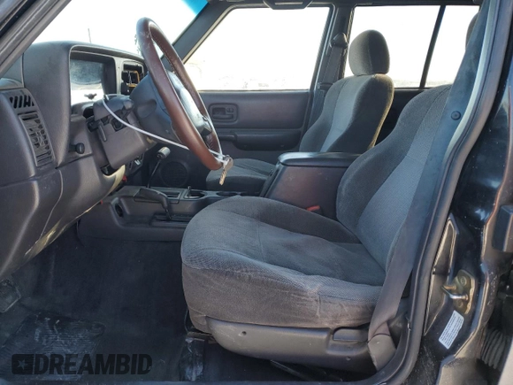 2001 Jeep Cherokee Sport with VIN 1J4FT48S41L615093, listed as a Copart auction lot 88459365 with 257,336 mi miles and Clean Title. Bid and sale history available at carsss.com. Image 7.