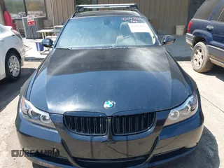 2007 BMW 3 Series 328i with VIN WBAVS13527FX15900, listed as a IAAI auction lot 42047413 with 159,249 mi miles. Bid and sale history available at carsss.com. Image 6.