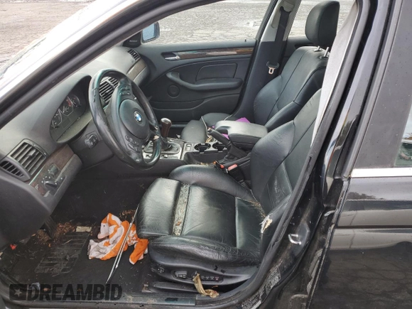 2002 BMW 3 Series 330xi with VIN WBAEW53482PG08312, listed as a Copart auction lot 80872734 with 180,306 mi miles and Salvage title. Bid and sale history available at DreamBid. Image 7.