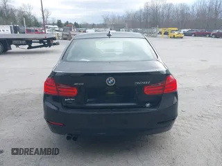 2013 BMW 3 Series 328i xDrive with VIN WBA3B5C55DF598940, listed as a IAAI auction lot 41828448 with 110,184 mi miles. Bid and sale history available at carsss.com. Image 16.