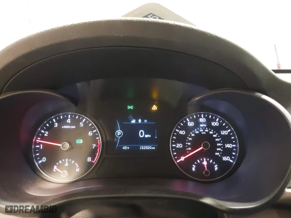 2016 Kia Optima LX with VIN KNAGT4L30G5072605, listed as a IAAI auction lot 41562330 with 152,320 mi miles. Bid and sale history available at carsss.com. Image 7.