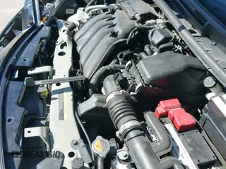 2015 Nissan Note SV z VIN 3N1CE2CP7FL398695, wystawiony jako IAAI lot #43133954 z przebiegiem 127 743 mil mil oraz . Historia ofert i sprzedaży dostępna na DreamBid. Obrazek 19.