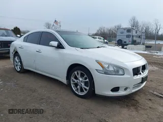 2012 Nissan Maxima SV z VIN 1N4AA5AP9CC860403, wystawiony jako IAAI lot #41592082 z przebiegiem 138 397 mil mil oraz . Historia ofert i sprzedaży dostępna na DreamBid. Obrazek 1.
