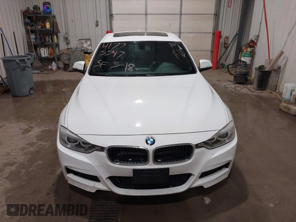 2014 BMW 3 Series 328d xDrive z VIN WBA3D5C51EKX98278, wystawiony jako IAAI lot #41775547 z przebiegiem 211 480 mil mil oraz . Historia ofert i sprzedaży dostępna na DreamBid. Obrazek 13.