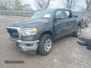 2019 Ram 1500 Big Horn/Lone Star with VIN 1C6SRFFT8KN648380, listed as a IAAI auction lot 41941356 with 28,251 mi miles. Bid and sale history available at carsss.com. Image 2.