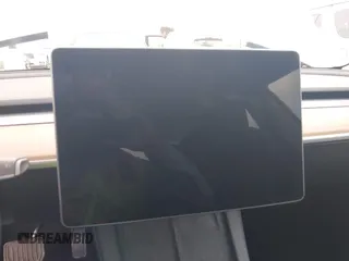 2023 Tesla Model 3 с VIN 5YJ3E1EA5PF496902, выставлен на аукционе IAAI как лот 42493716 с пробегом Не указан миль и . История ставок и продаж доступна на DreamBid. Изображение 17.