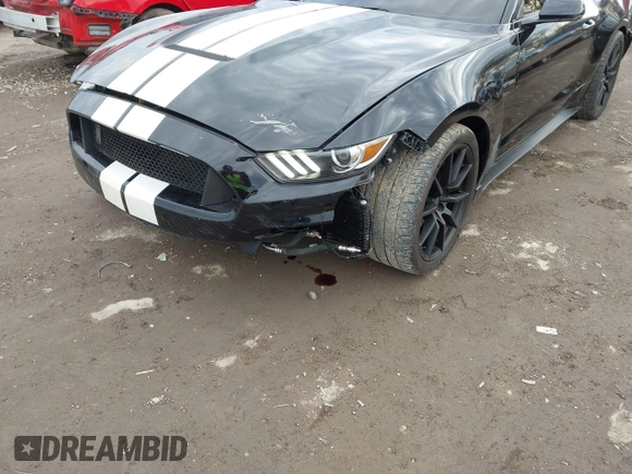 2017 Ford Mustang Shelby GT350 z VIN 1FA6P8JZ2H5523798, wystawiony jako IAAI lot #41541814 z przebiegiem 21 853 mil mil oraz . Historia ofert i sprzedaży dostępna na DreamBid. Obrazek 6.