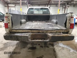 1993 Toyota T100 DX z VIN JT4VD10A0P0013396, wystawiony jako Copart lot #43002405 z przebiegiem 137 000 mil mil oraz Szkoda całkowita • Salvage title. Historia ofert i sprzedaży dostępna na DreamBid. Obrazek 6.