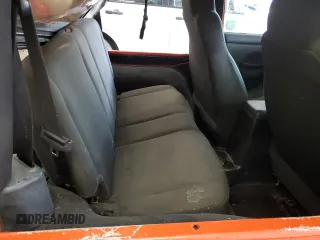 2006 Jeep Wrangler X с VIN 1J4FA39SX6P703094, выставлен на аукционе Copart как лот 55956695 с пробегом 146 413 миль миль и Списание • Salvage title. История ставок и продаж доступна на DreamBid. Изображение 10.