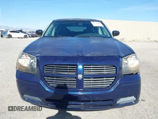 2005 Dodge Magnum z VIN 2D4FV48T35H513055, wystawiony jako IAAI lot #42323080 z przebiegiem 214 645 mil mil oraz . Historia ofert i sprzedaży dostępna na DreamBid. Obrazek 6.