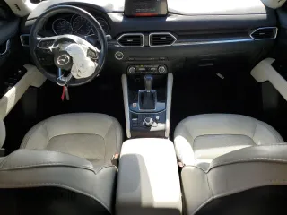 2018 Mazda CX-5 Grand Touring z VIN JM3KFBDM5J0379246, wystawiony jako Copart lot #58587865 z przebiegiem 46 339 mil mil oraz Szkody całkowita. Historia ofert i sprzedaży dostępna na DreamBid. Obrazek 8.