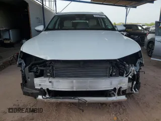 2019 Audi e-tron Prestige z VIN WA1VAAGEXKB014256, wystawiony jako Copart lot #51510555 z przebiegiem 13 692 mil mil oraz Szkoda całkowita • Salvage title. Historia ofert i sprzedaży dostępna na DreamBid. Obrazek 5.