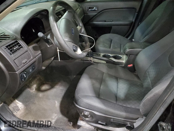 2010 Ford Fusion SE с VIN 3FAHP0HA1AR343984, выставлен на аукционе Copart как лот 86097524 с пробегом 162 749 миль миль и Чистый • Clean title. История ставок и продаж доступна на DreamBid. Изображение 7.