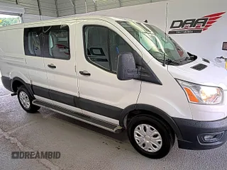 2020 Ford Transit Cargo z VIN 1FTBR1Y89LKA77943, wystawiony jako IAAI lot #42642576 z przebiegiem 144 064 mil mil oraz . Historia ofert i sprzedaży dostępna na DreamBid. Obrazek 42.