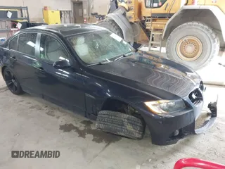 2006 BMW 3 Series 325i with VIN WBAVB13546KX50248, listed as a IAAI auction lot 41901709 with 167,423 mi miles. Bid and sale history available at carsss.com. Image 1.