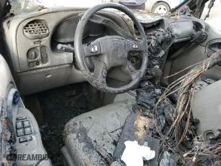 2003 Chevrolet TrailBlazer EXT LT with VIN 1GNES16S736133698, listed as a Copart auction lot 45674885 with 0 mi miles and Salvage Title. Bid and sale history available at carsss.com. Image 8.