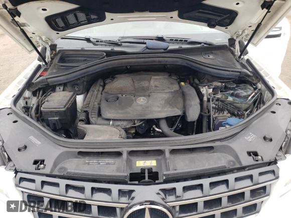 2015 Mercedes-Benz M 350 z VIN 4JGDA5HB6FA583447, wystawiony jako Copart lot #48828715 z przebiegiem 213 155 mil mil oraz Szkoda całkowita • Salvage title. Historia ofert i sprzedaży dostępna na DreamBid. Obrazek 13.