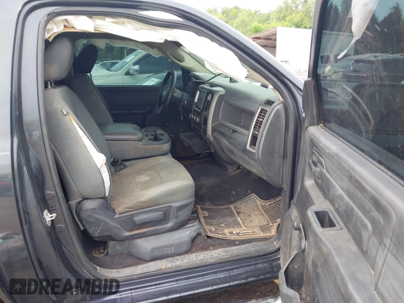 2015 Ram 1500 Tradesman z VIN 3C6JR6AT2FG612072, wystawiony jako IAAI lot #42471297 z przebiegiem 195 328 mil mil oraz . Historia ofert i sprzedaży dostępna na DreamBid. Obrazek 5.