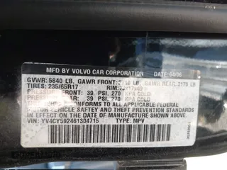 2006 Volvo XC90 2.5L Turbo with VIN YV4CY592461304715, listed as a IAAI auction lot 40384200 with 124,396 mi miles. Bid and sale history available at carsss.com. Image 9.