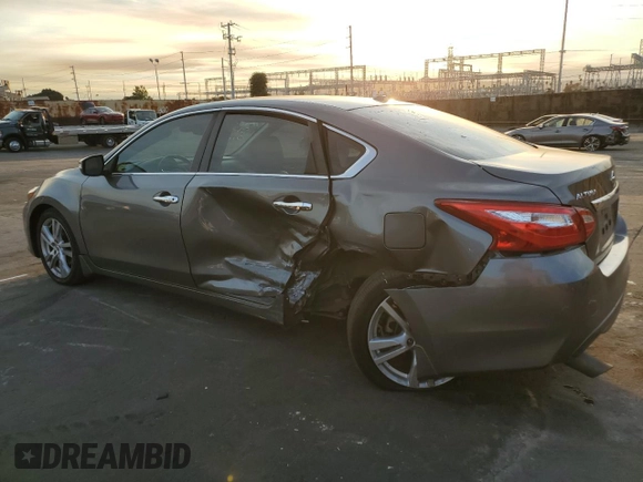 2016 Nissan Altima SR with VIN 1N4BL3AP7GC179505, listed as a Copart auction lot 42231805 with 71,167 mi miles and Salvage Title. Bid and sale history available at carsss.com. Image 2.