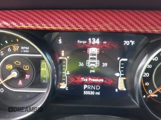 2021 Jeep Wrangler Unlimited Willys с VIN 1C4HJXDG2MW646904, выставлен на аукционе IAAI как лот 42267506 с пробегом 55 530 миль миль и . История ставок и продаж доступна на DreamBid. Изображение 7.