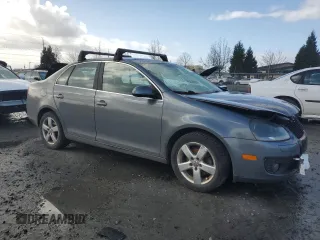 2008 Volkswagen Jetta Sedan SE with VIN 3VWRM71K78M081976, listed as a Copart auction lot 46273905 with 117,493 mi miles and Salvage Title. Bid and sale history available at carsss.com. Image 4.