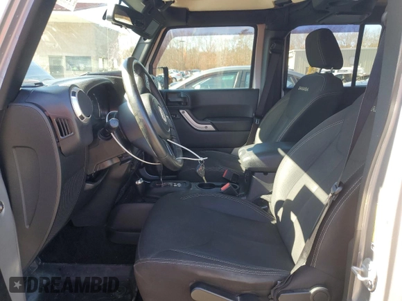 2017 Jeep Wrangler Unlimited Sahara with VIN 1C4BJWEG5HL625065, listed as a Copart auction lot 46103625 with 111,189 mi miles and Salvage Title. Bid and sale history available at carsss.com. Image 7.