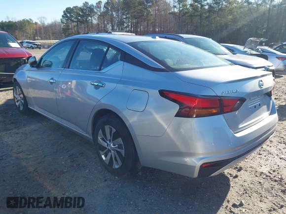 2020 Nissan Altima 2.5 S with VIN 1N4BL4BVXLC134054, listed as a IAAI auction lot 41812084 with 126,059 mi miles. Bid and sale history available at carsss.com. Image 3.