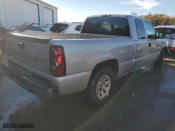2006 Chevrolet Silverado 1500 LS with VIN 1GCEC19X66Z116391, listed as a Copart auction lot 84517514 with 261,898 mi miles and Salvage Title. Bid and sale history available at carsss.com. Image 3.