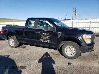 2022 Ford F-150 XL with VIN 1FTEX1EP4NKE30915, listed as a Copart auction lot 53478245 with 33,365 mi miles and Salvage title. Bid and sale history available at DreamBid. Image 4.