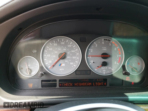 2003 BMW M5 z VIN WBSDE93473CF92968, wystawiony jako Copart lot #62267784 z przebiegiem Nie podano mil oraz Szkody całkowita. Historia ofert i sprzedaży dostępna na DreamBid. Obrazek 9.