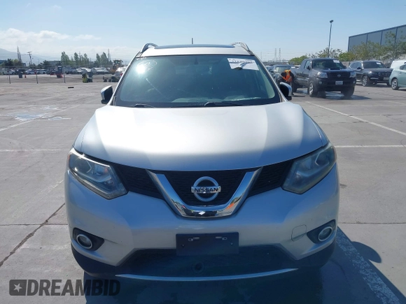 2015 Nissan Rogue SL with VIN 5N1AT2MV5FC865790, listed as a IAAI auction lot 42140295 with 127,782 mi miles. Bid and sale history available at carsss.com. Image 6.