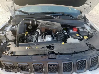 2024 Jeep Compass Trailhawk with VIN 3C4NJDDN5RT579213, listed as a Copart auction lot 61671465 with 5,333 mi miles and Salvage title. Bid and sale history available at DreamBid. Image 12.